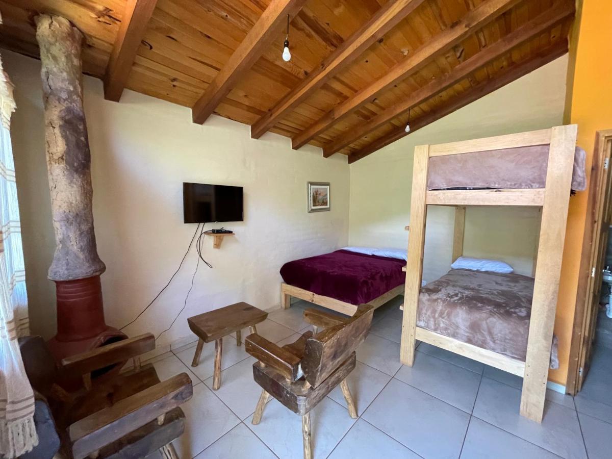 Los Pirineos มาซามิตลา ภายนอก รูปภาพ